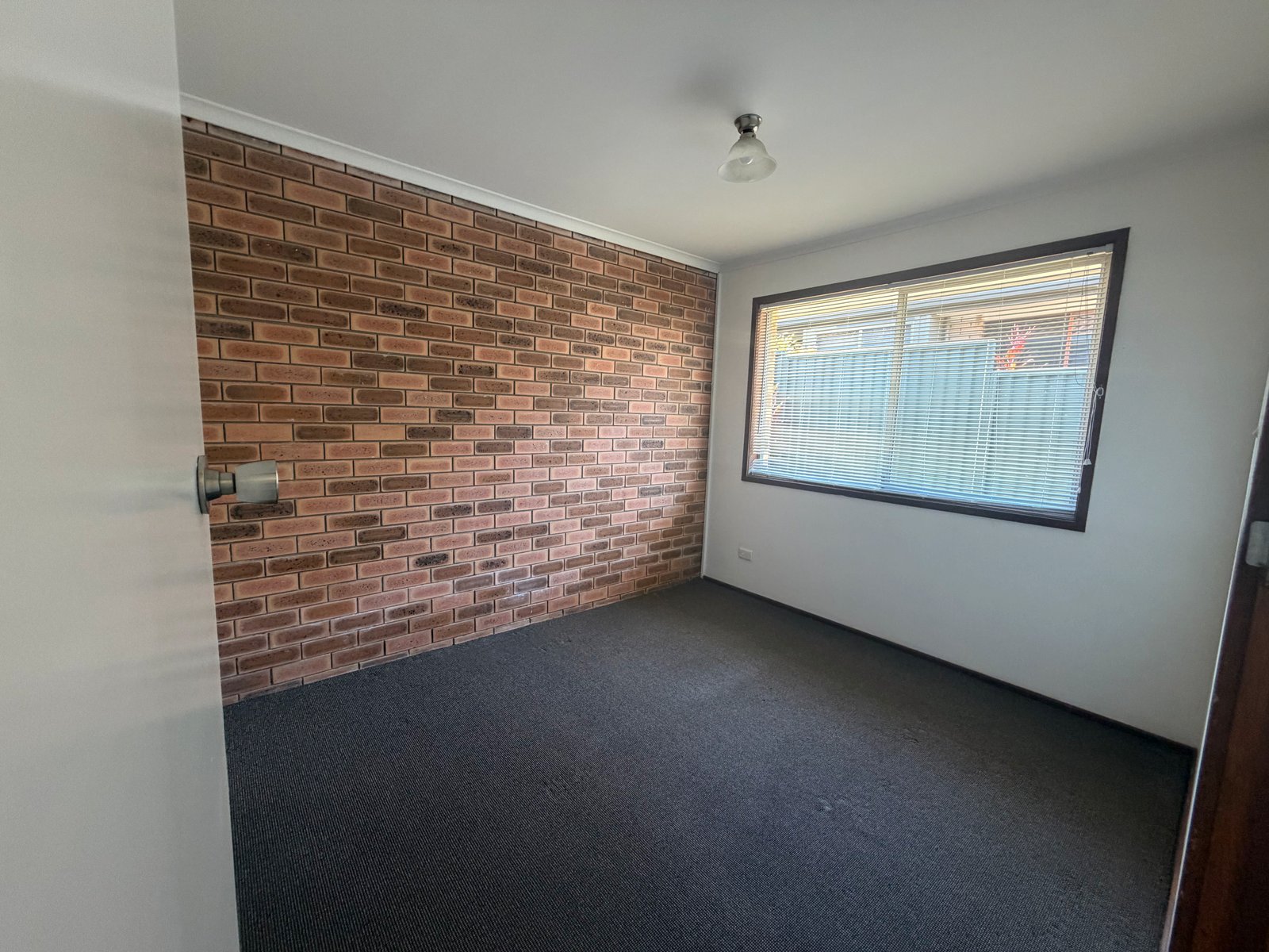 1/8 Melrose Place SOUTHPORT 8