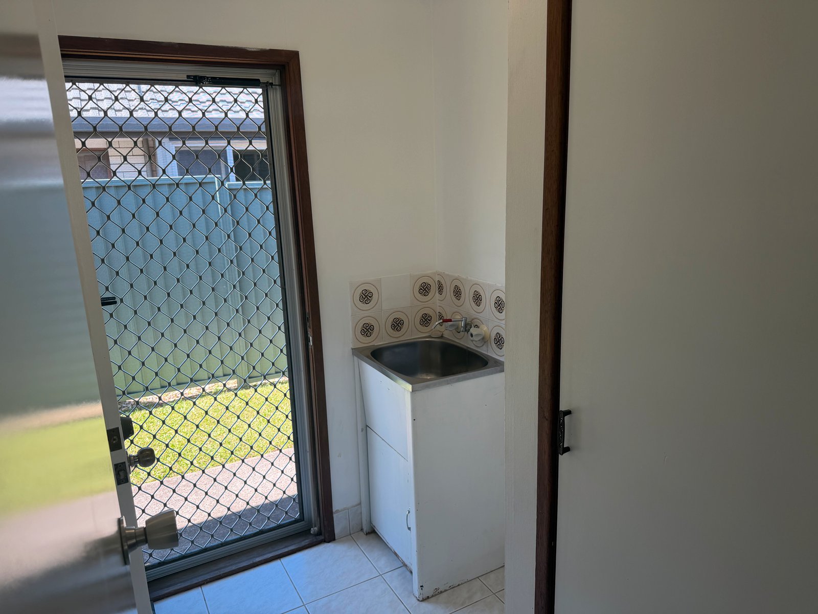 1/8 Melrose Place SOUTHPORT 12