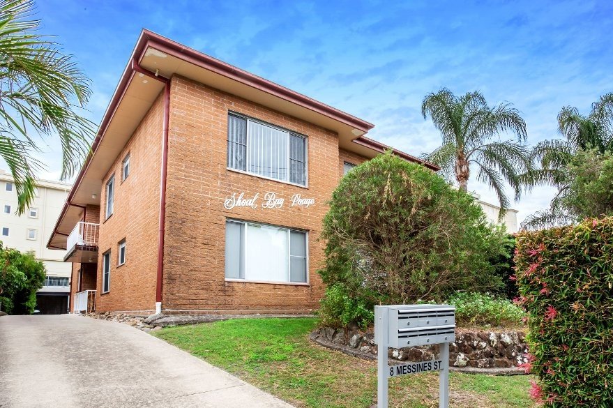 1/8 Messines Street SHOAL BAY 1