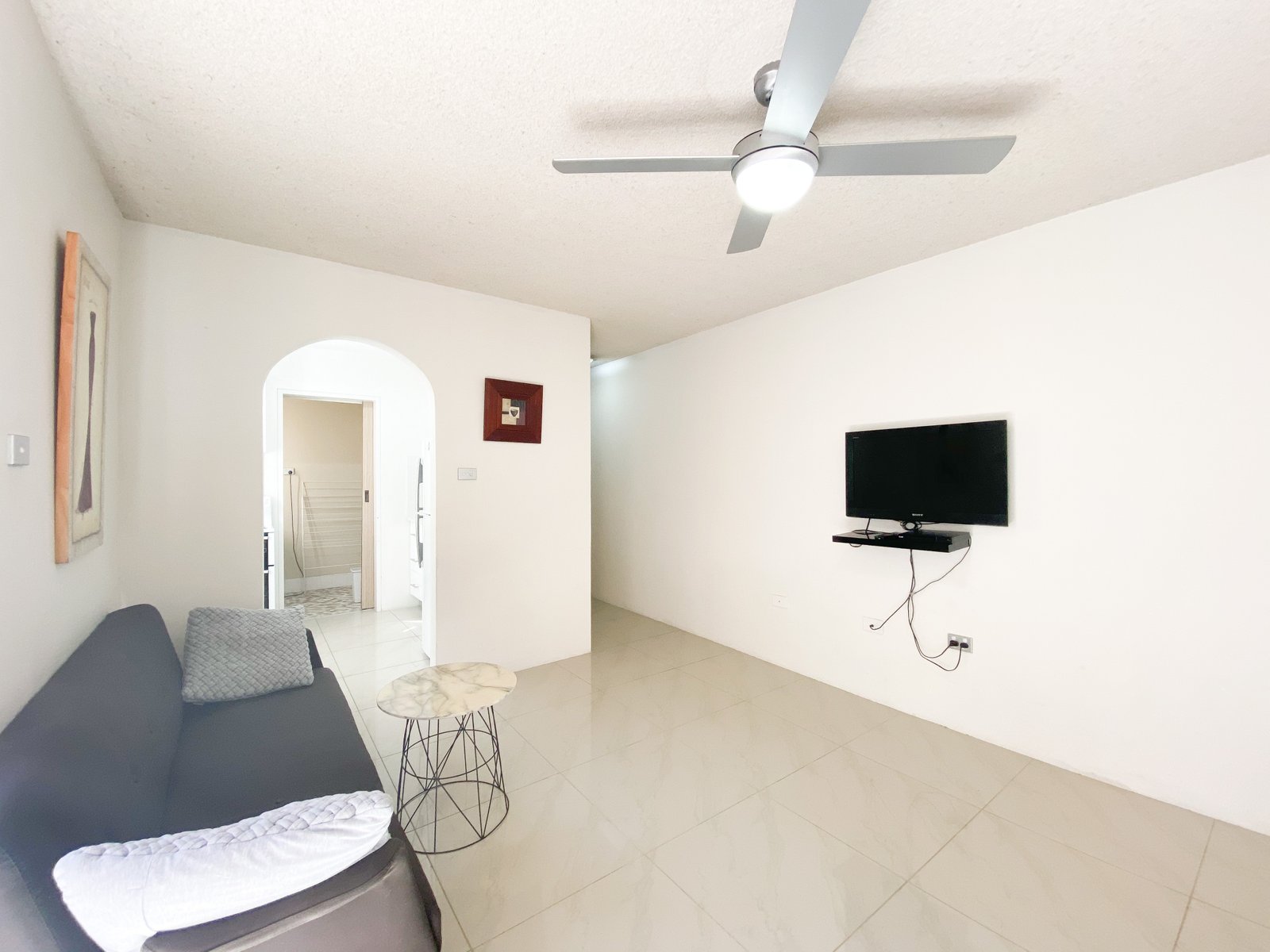 1/8 Messines Street SHOAL BAY 6