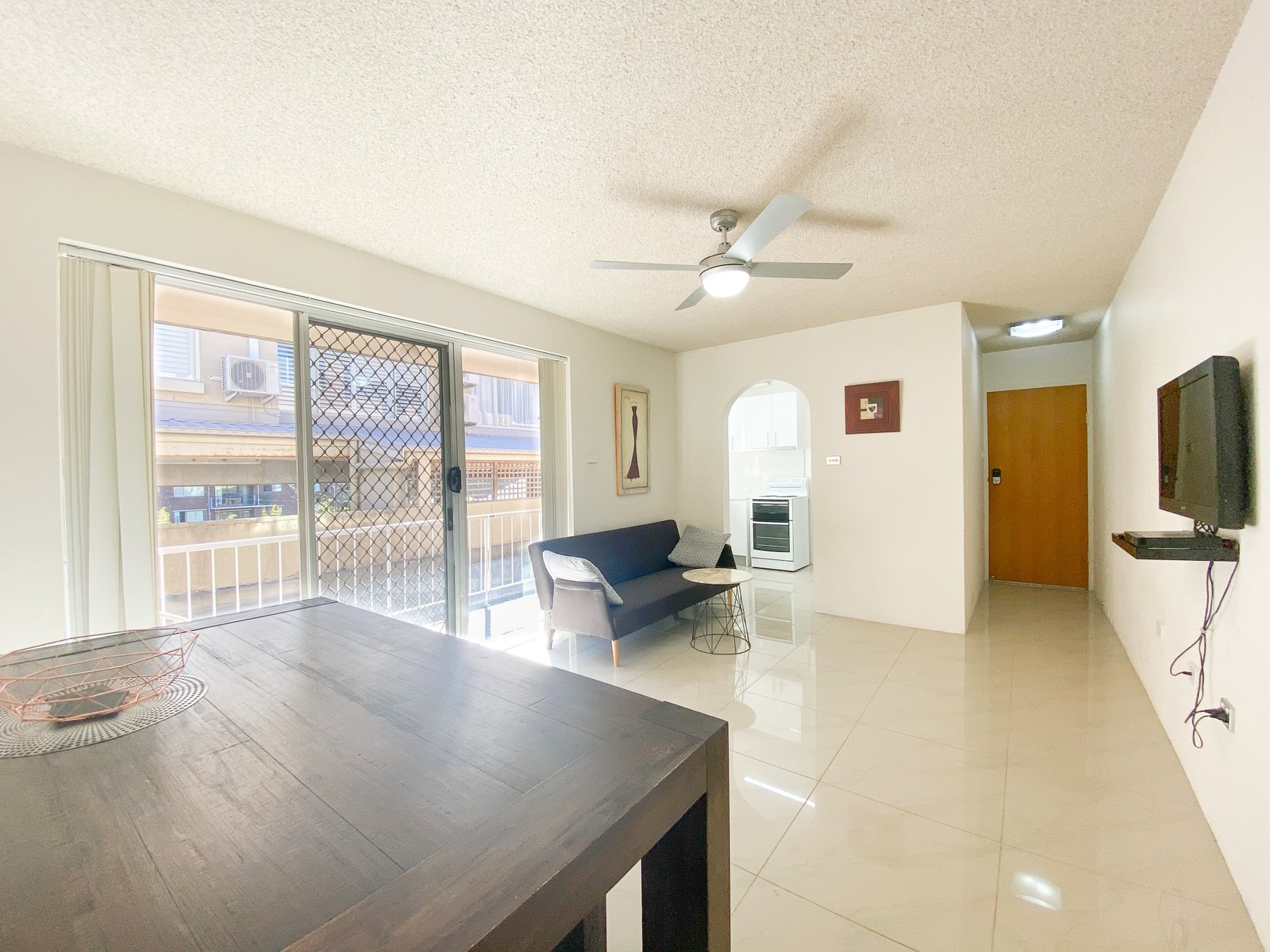 1/8 Messines Street SHOAL BAY 8
