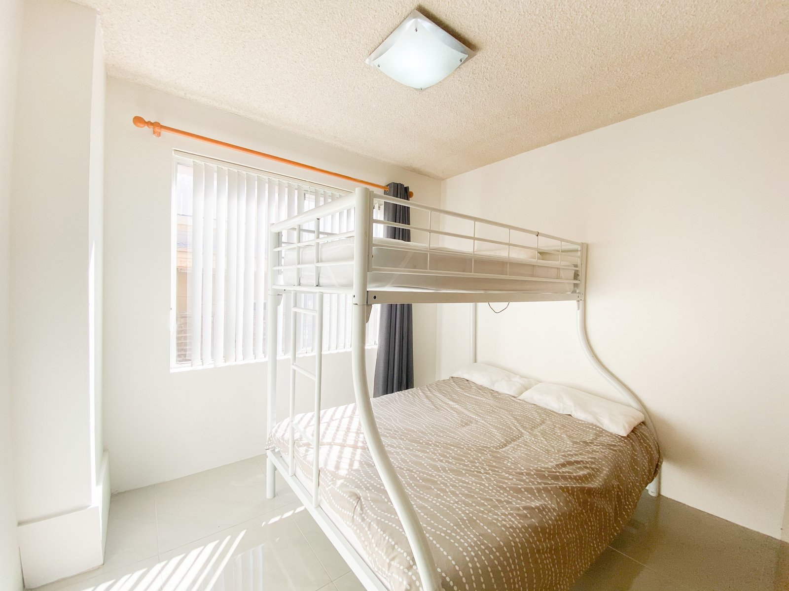 1/8 Messines Street SHOAL BAY 9