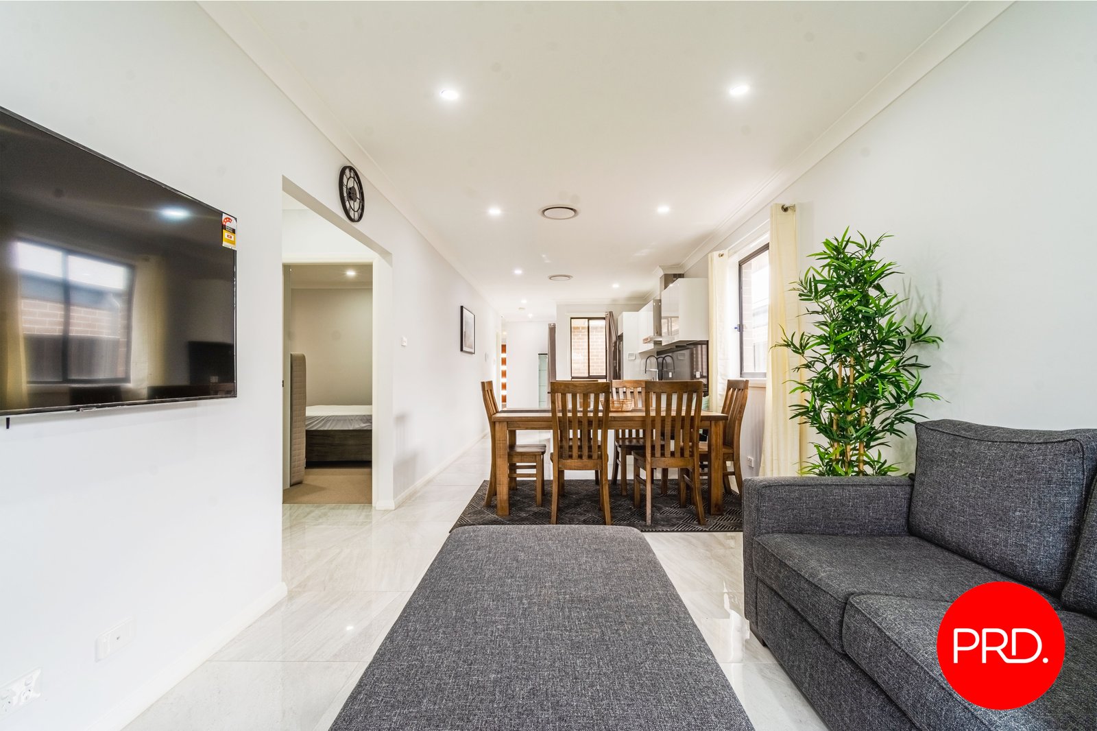 18 Mimosa Street GREGORY HILLS 7