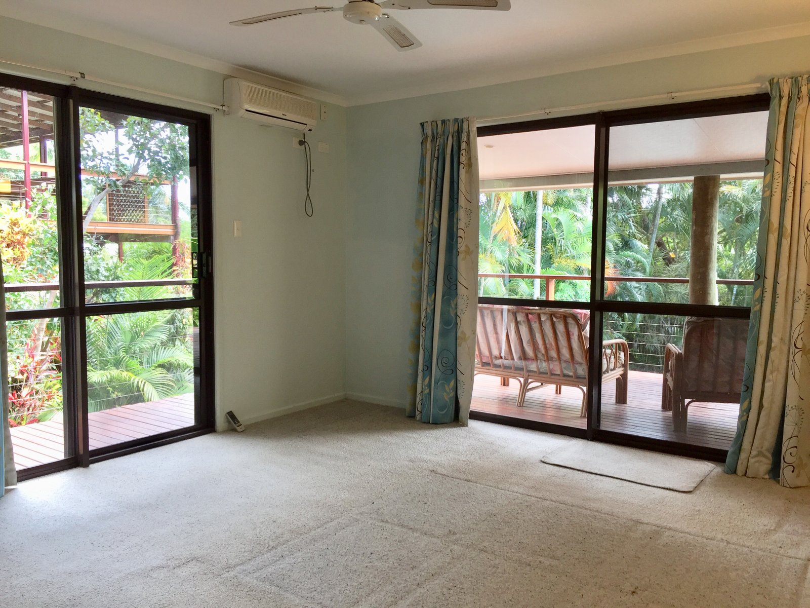 18 Moonlight Drive CANNONVALE 7