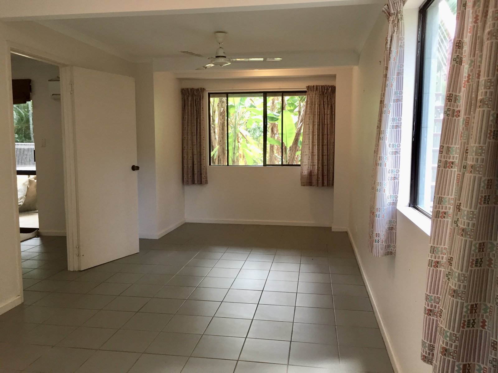 18 Moonlight Drive CANNONVALE 10