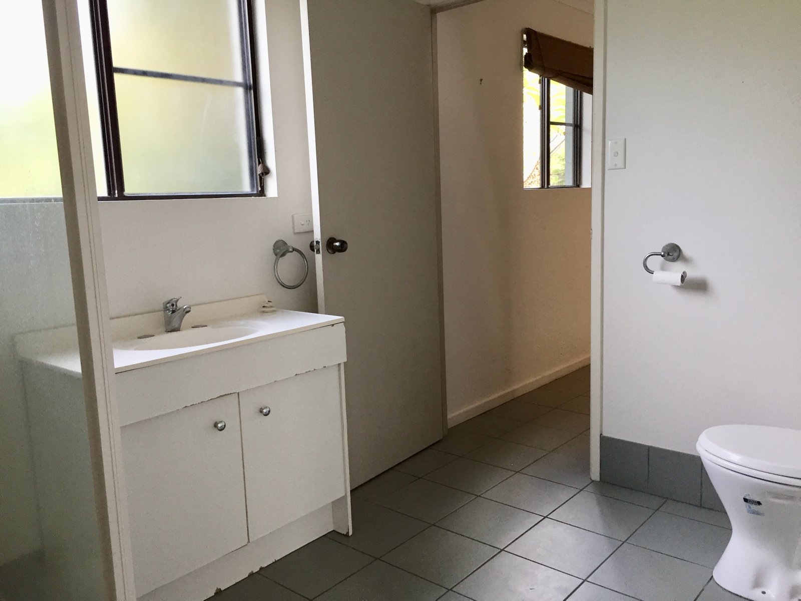 18 Moonlight Drive CANNONVALE 11