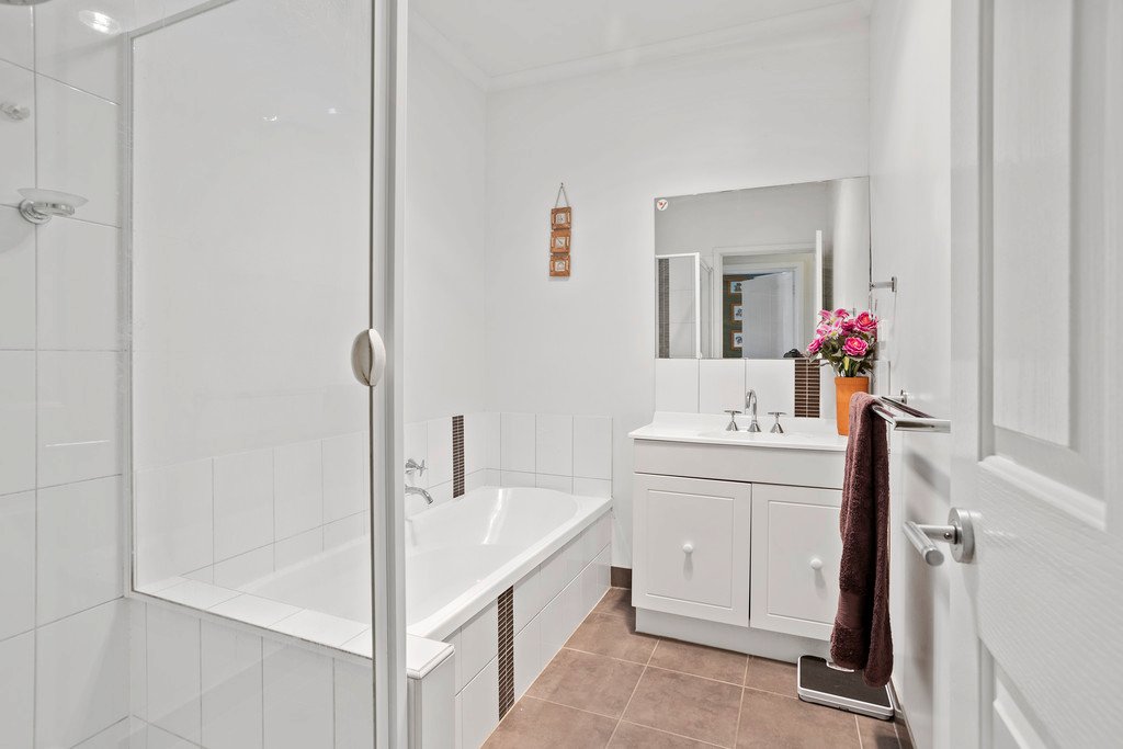 18 Moray Crescent NORTH BENDIGO 8