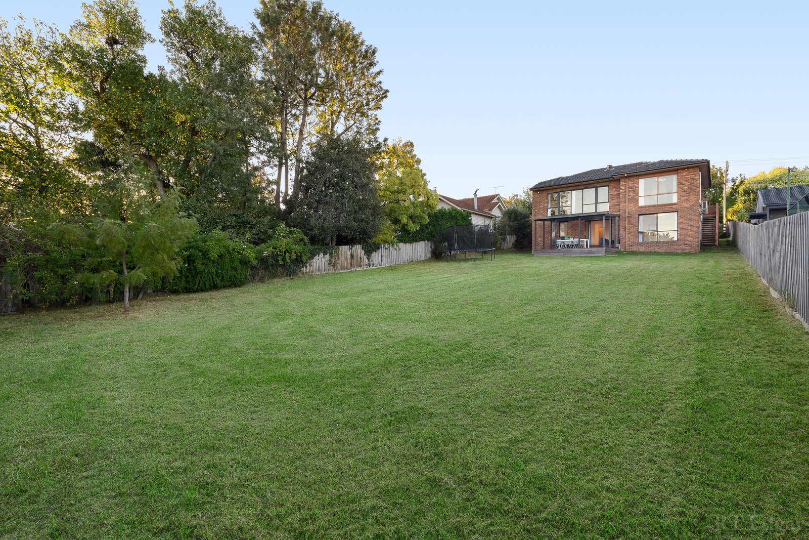 Real Estate and Property in 18 Mowbray Street, Hawthorn East, VIC