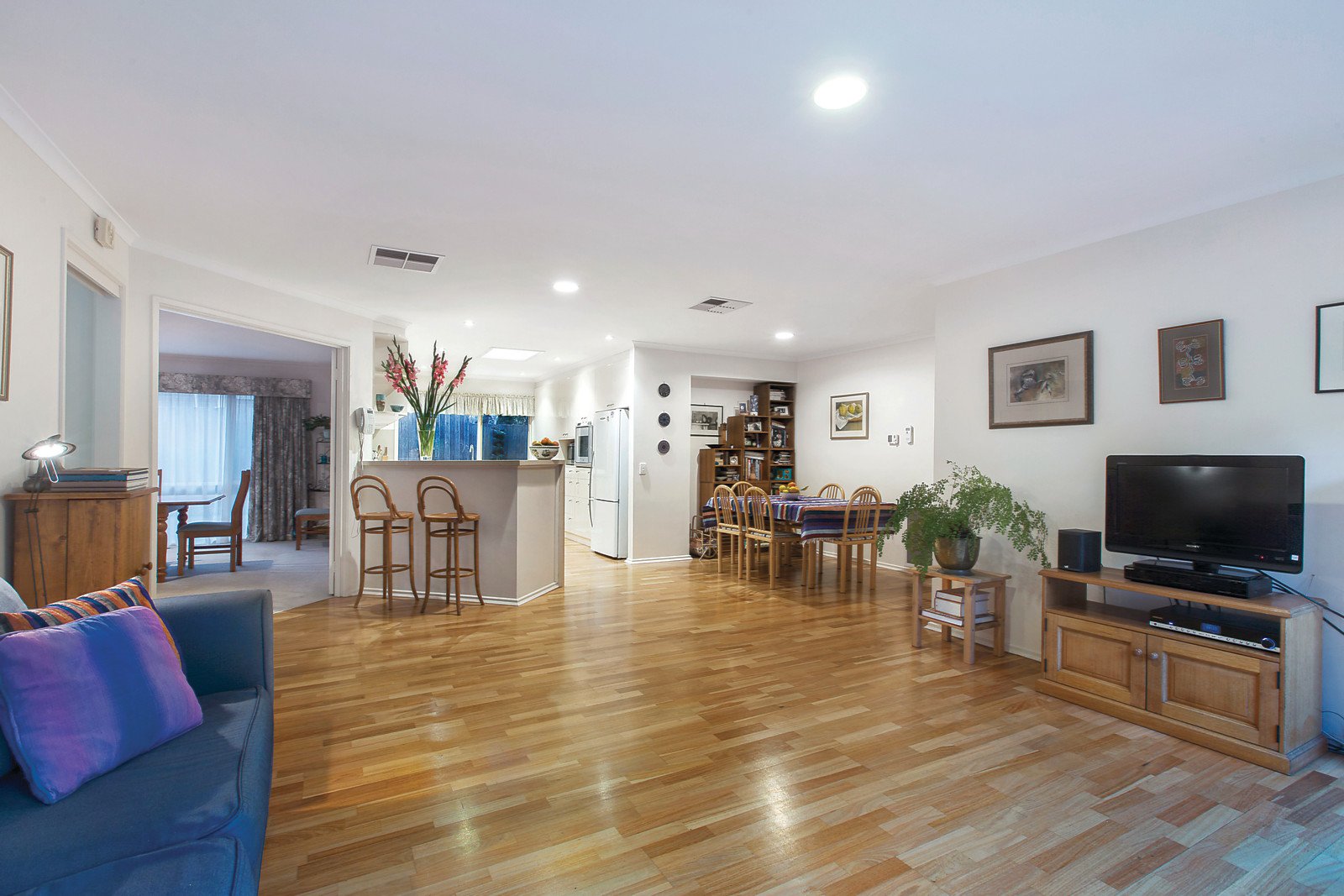 18 Myrtle Road, Hampton, VIC