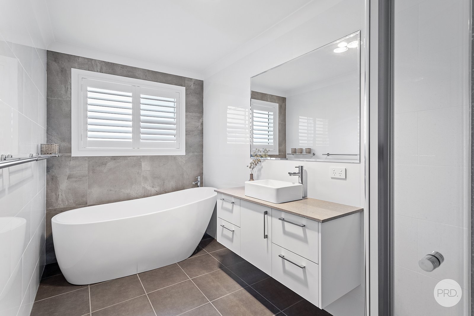 18 Nandu Boulevard CORLETTE 26