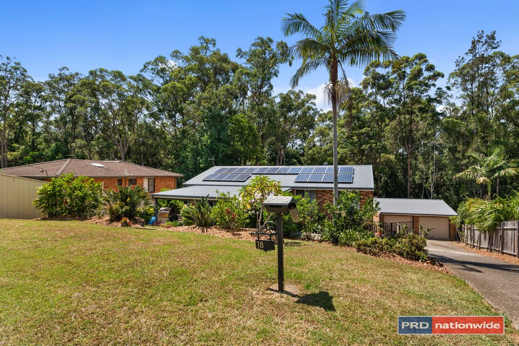 18 Newport Crescent BOAMBEE EAST 2