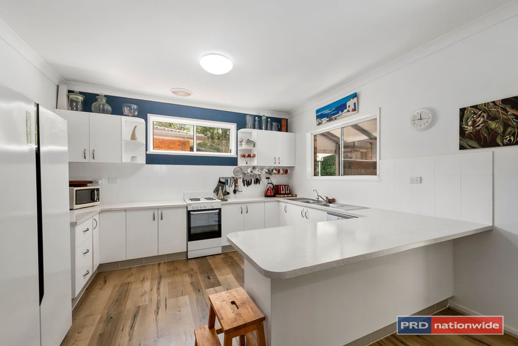 18 Newport Crescent BOAMBEE EAST 3