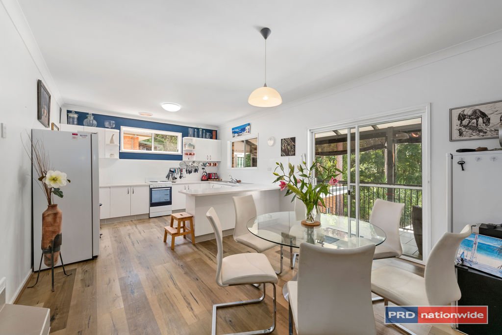 18 Newport Crescent BOAMBEE EAST 4