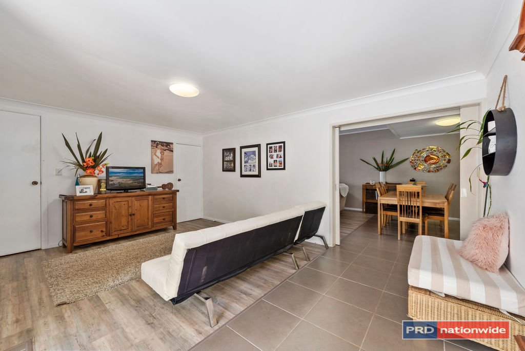 18 Newport Crescent BOAMBEE EAST 12