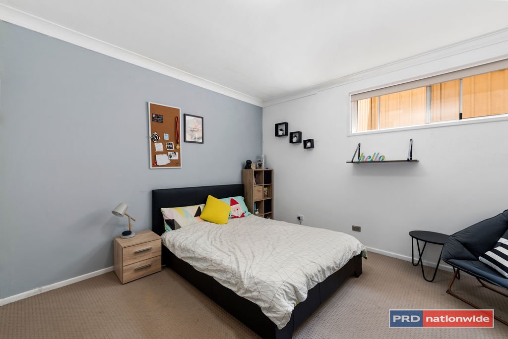 18 Newport Crescent BOAMBEE EAST 19