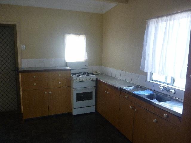 18 Oates Parade NORTHGATE 2