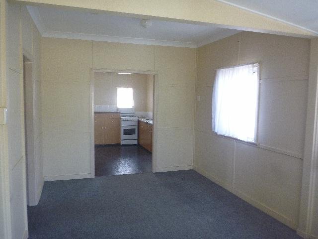 18 Oates Parade NORTHGATE 4