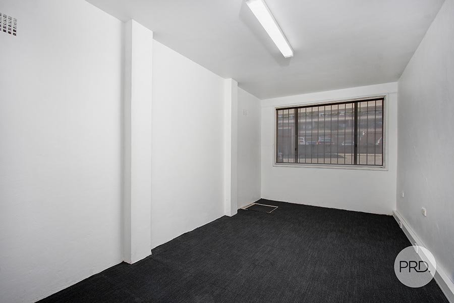 18 Oatley Avenue OATLEY 4