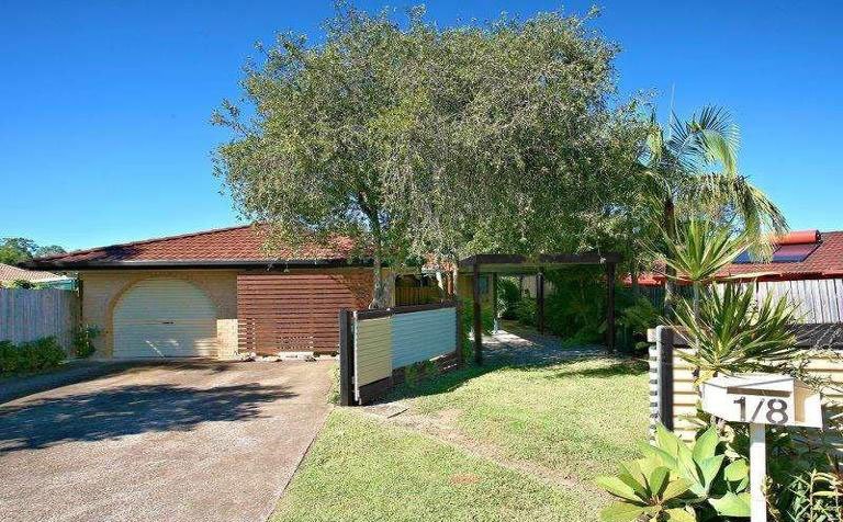 1/8 Orkney Place LABRADOR 1