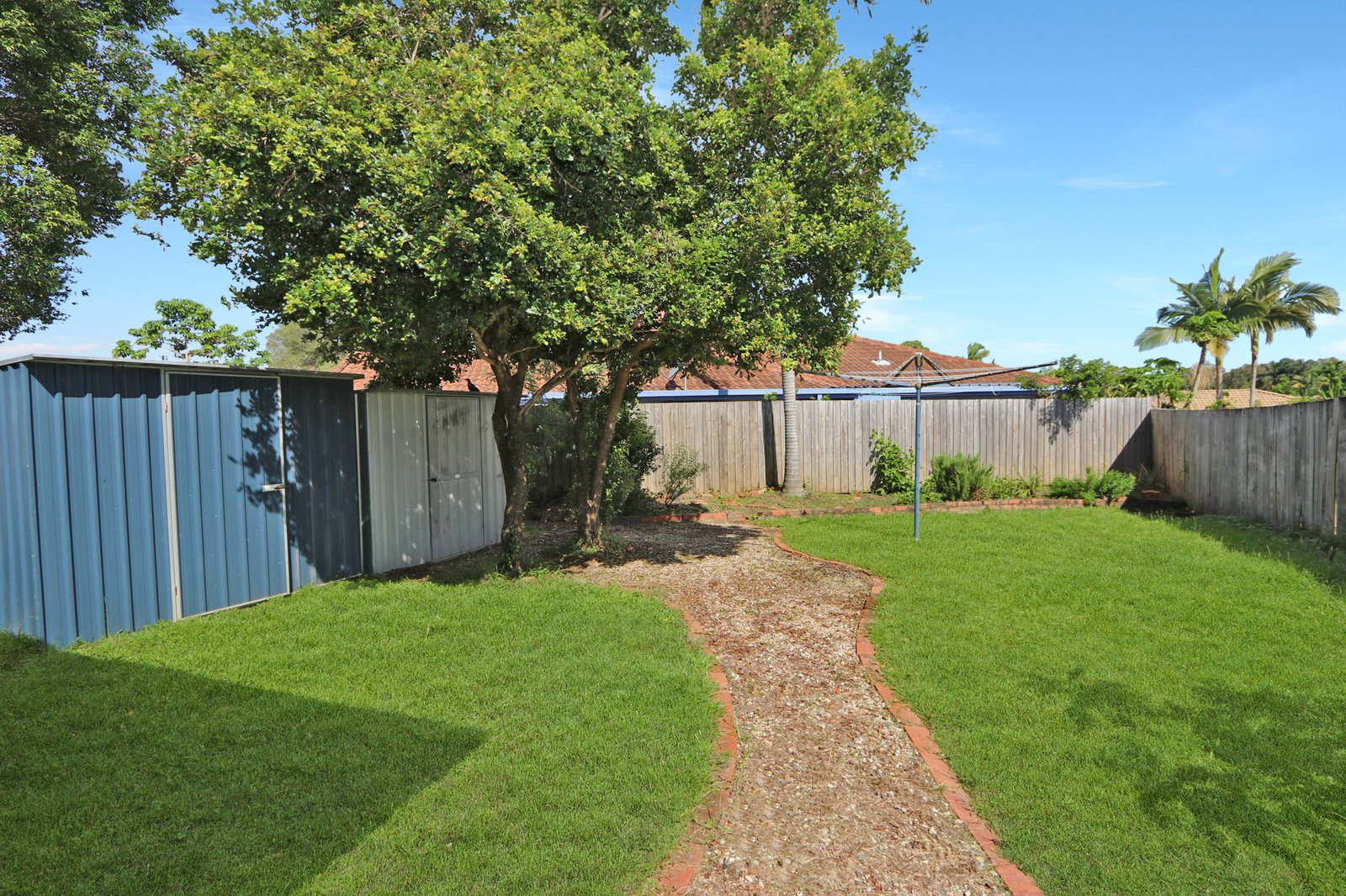 1/8 Orkney Place LABRADOR 11