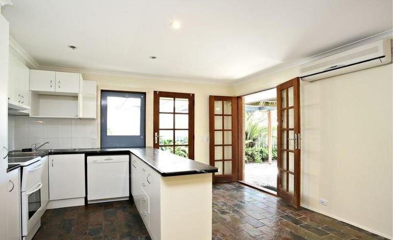 1/8 Orkney Place LABRADOR 1