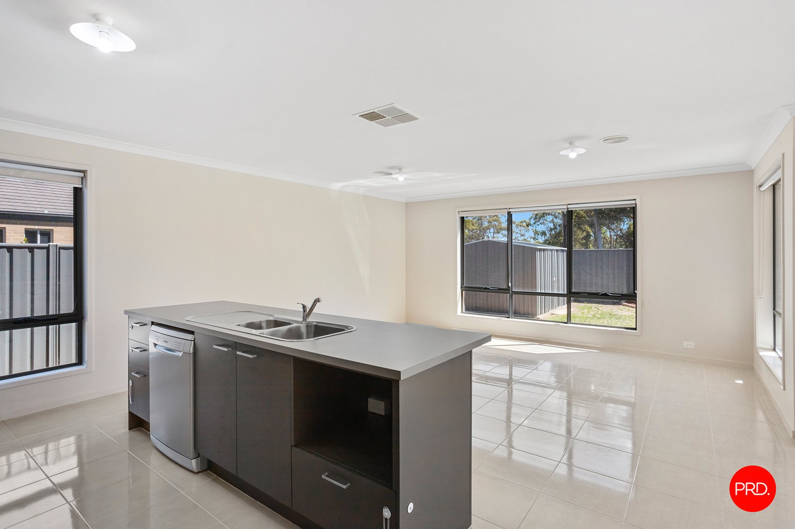 18 Ormond Drive MARONG 7