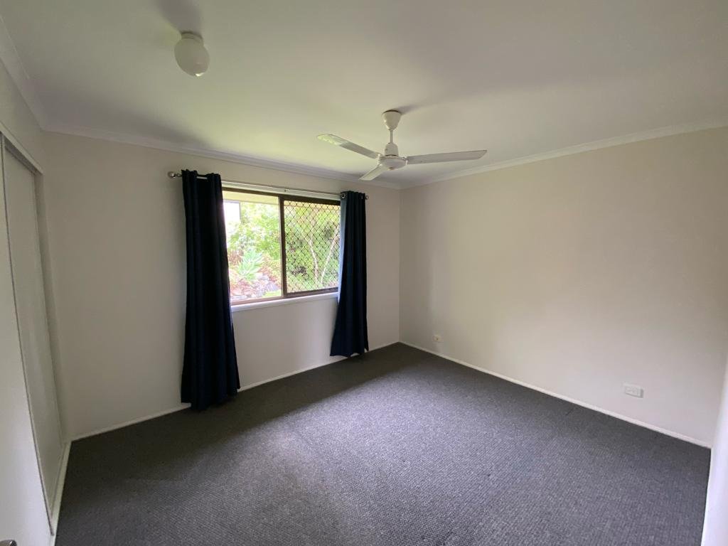 1/8 Oscar Court OXENFORD 6