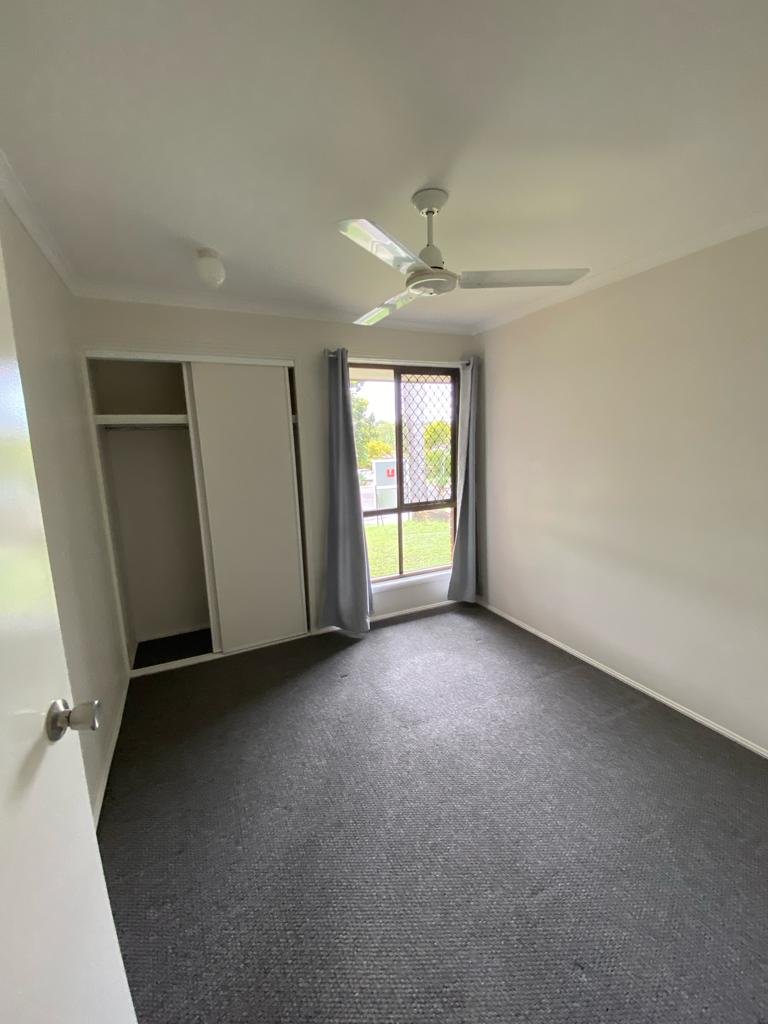 1/8 Oscar Court OXENFORD 7
