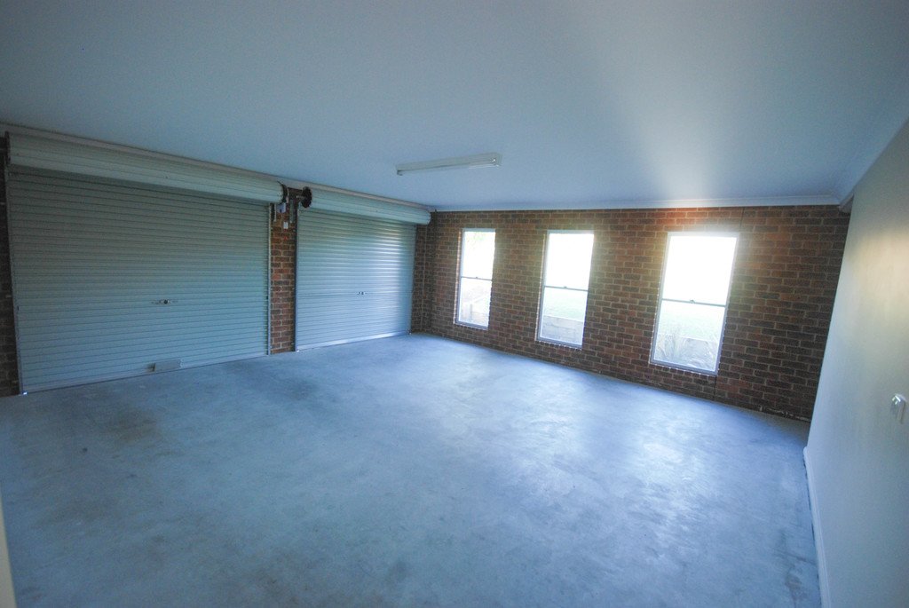 1/8 Osterley Street BOURKELANDS 8