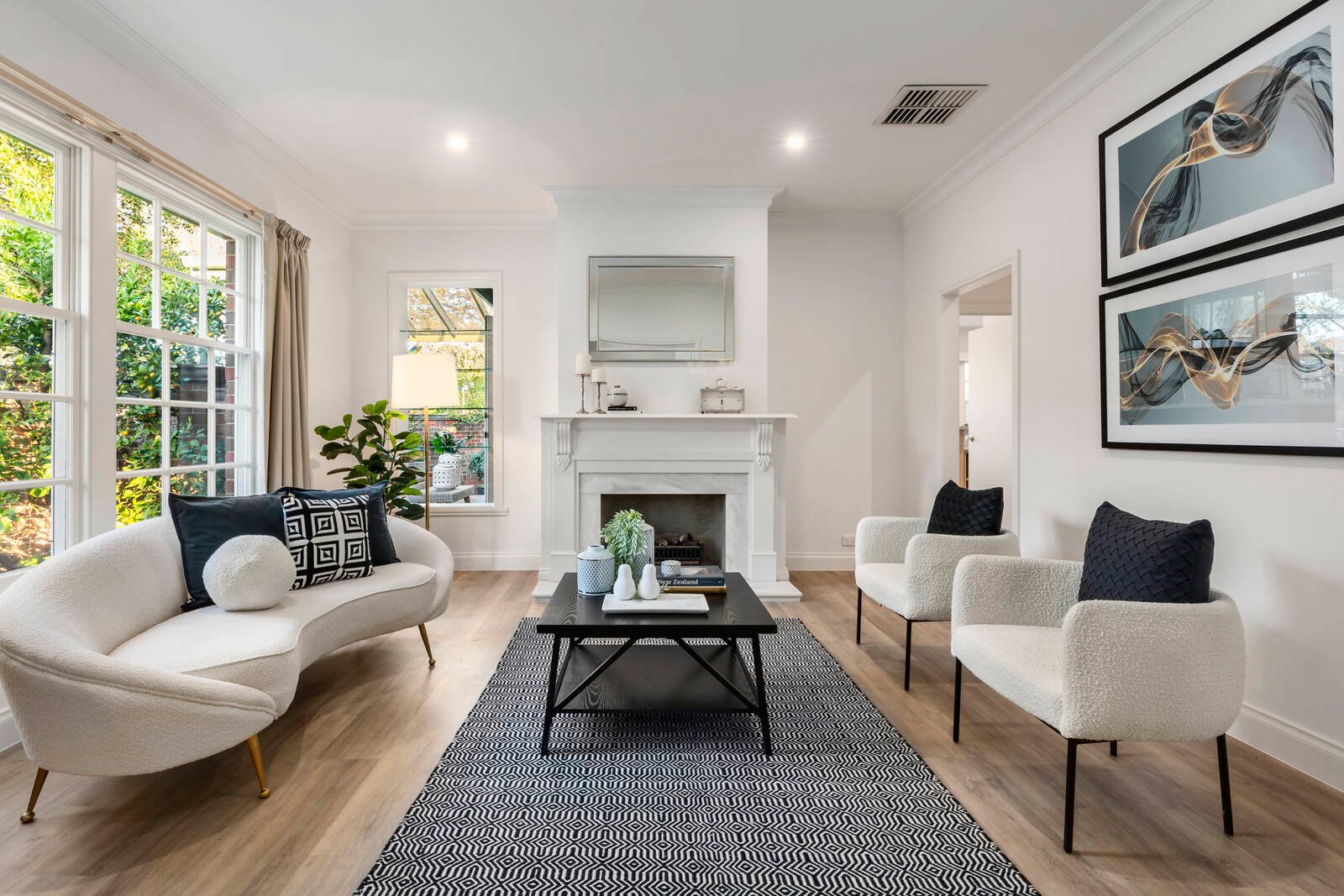 Gallery: 18 Oxford Street