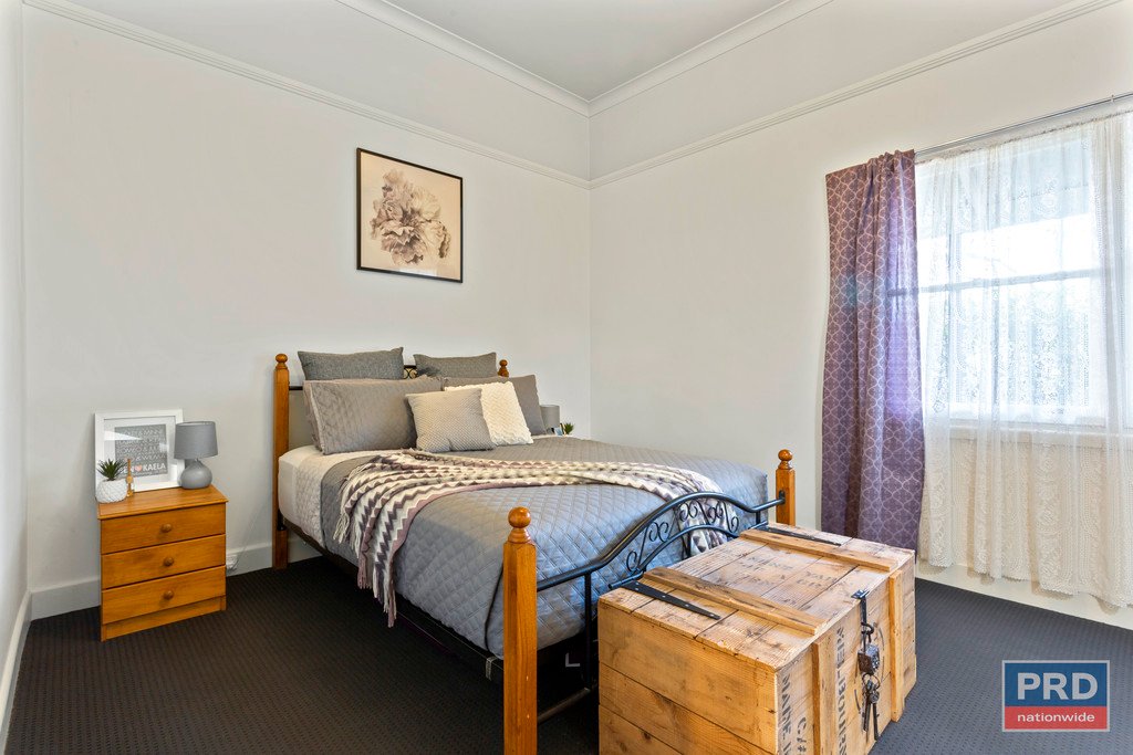 18 Panton Street EAGLEHAWK 2