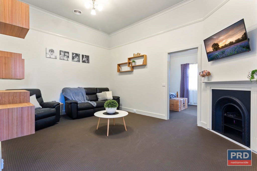 18 Panton Street EAGLEHAWK 5