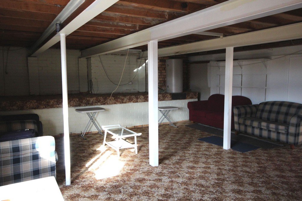 1/8 Paringa Road GLENORCHY 9