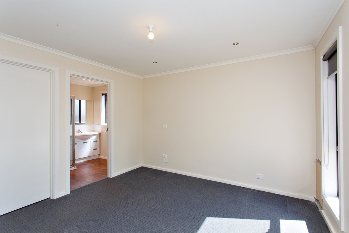Gallery: 18 Parkgate Lane