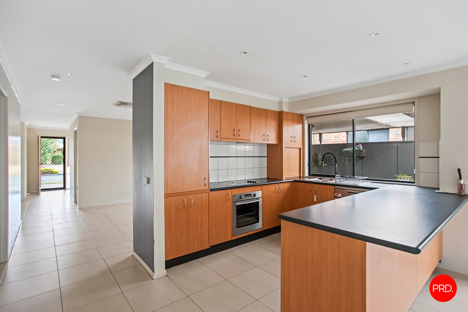 18 Parkside Boulevard STRATHDALE 4