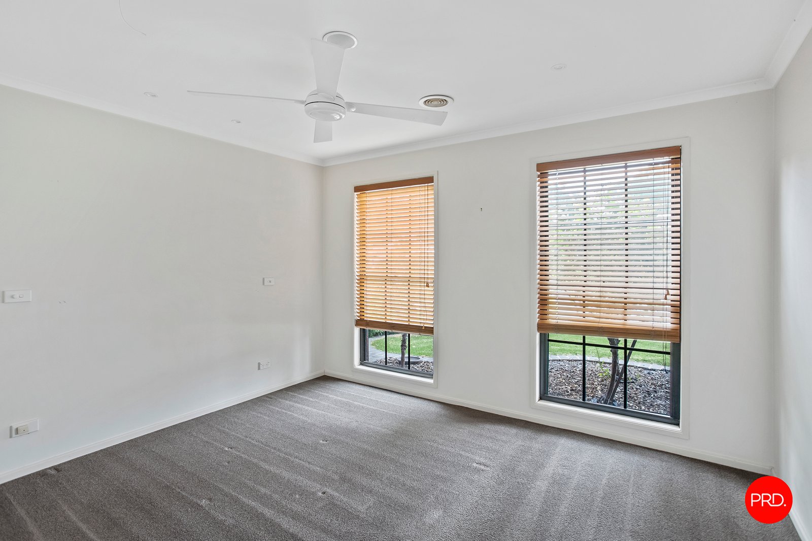 18 Parkside Boulevard STRATHDALE 7