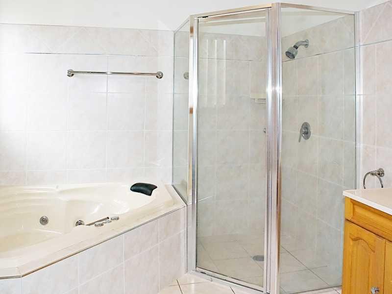 18 Patamba Street KOORINGAL 4