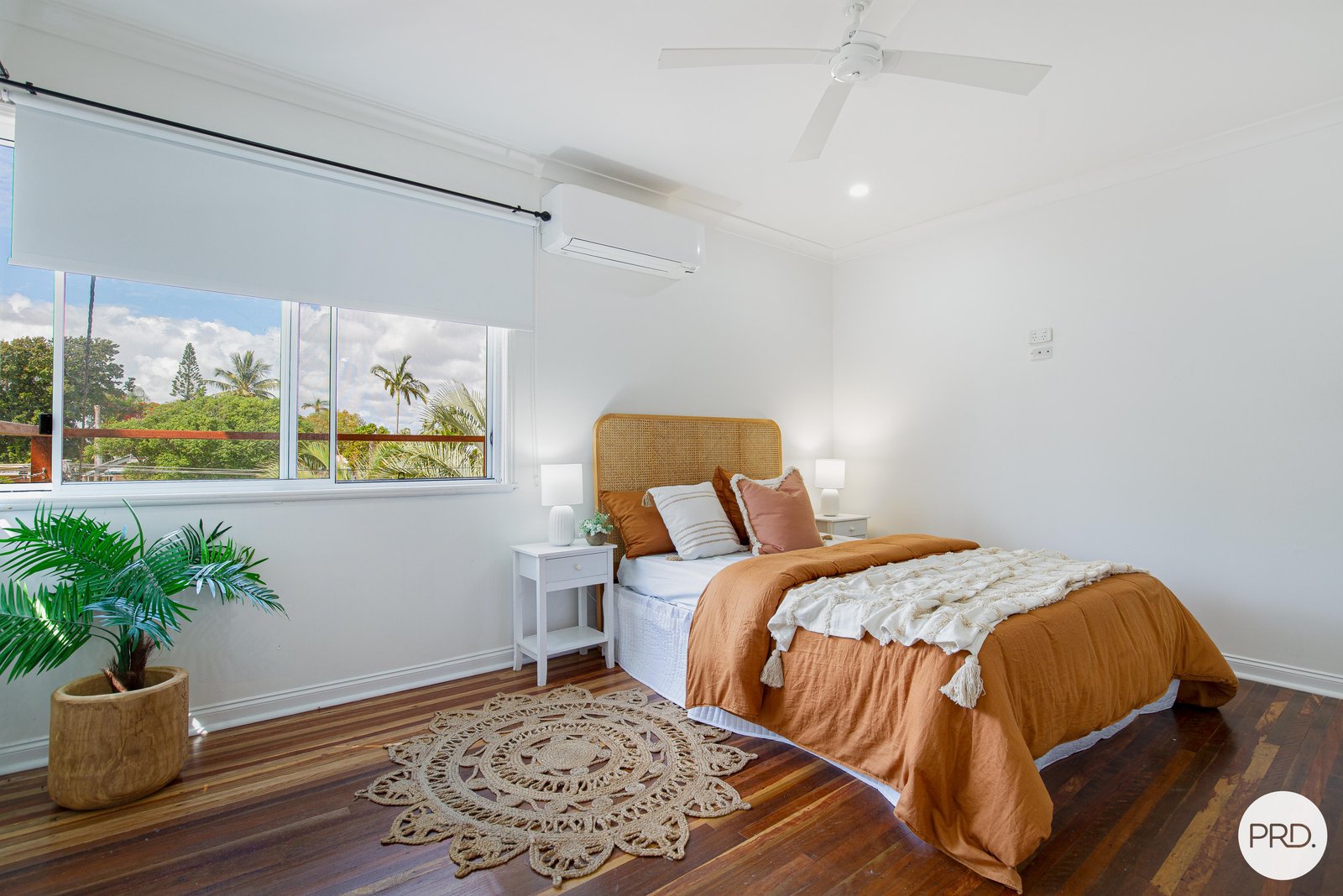 18 Pelican Street SLADE POINT 12