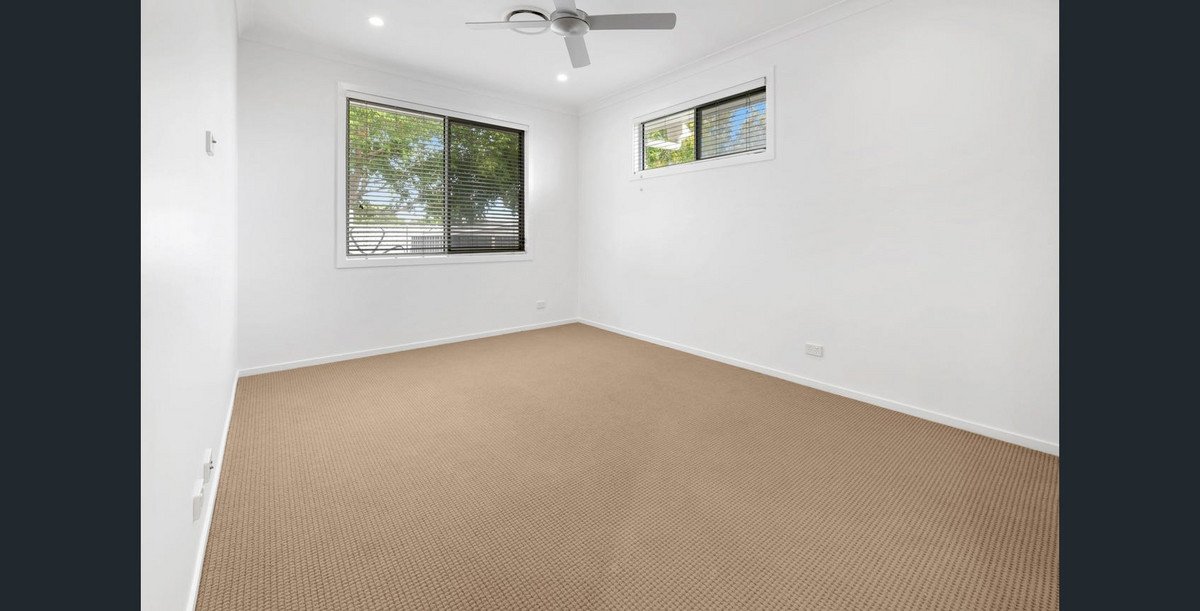 18 Peregine Crescent Coomera 10