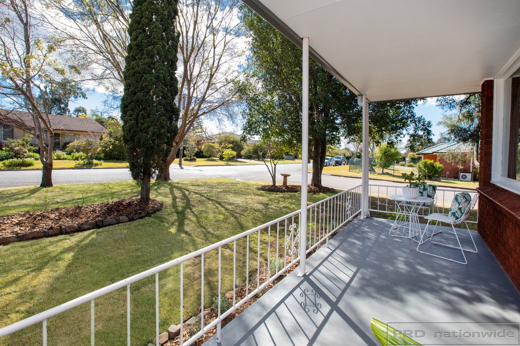 18 Perth Avenue EAST MAITLAND 4