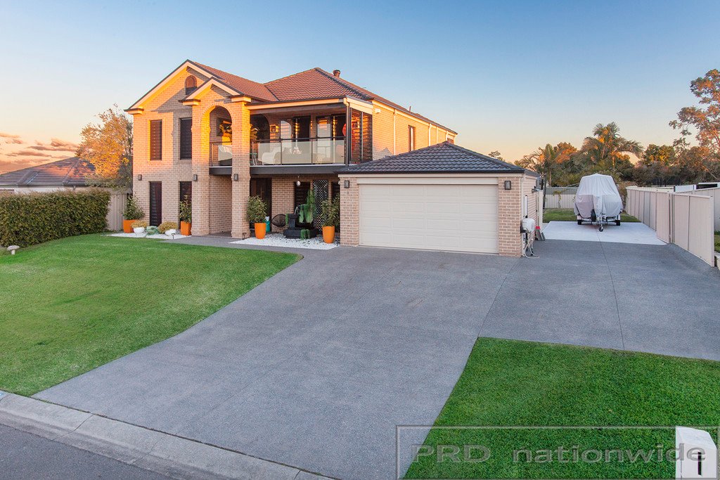 18 Peterson Parade THORNTON 1