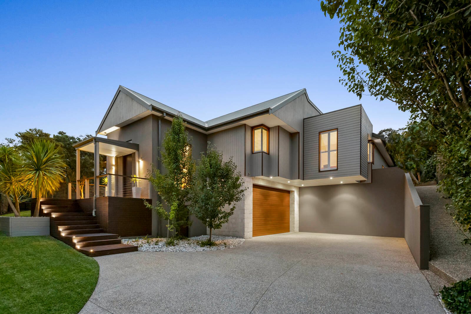 Real Estate and Property in 18 Phillipa Street, Blairgowrie, VIC