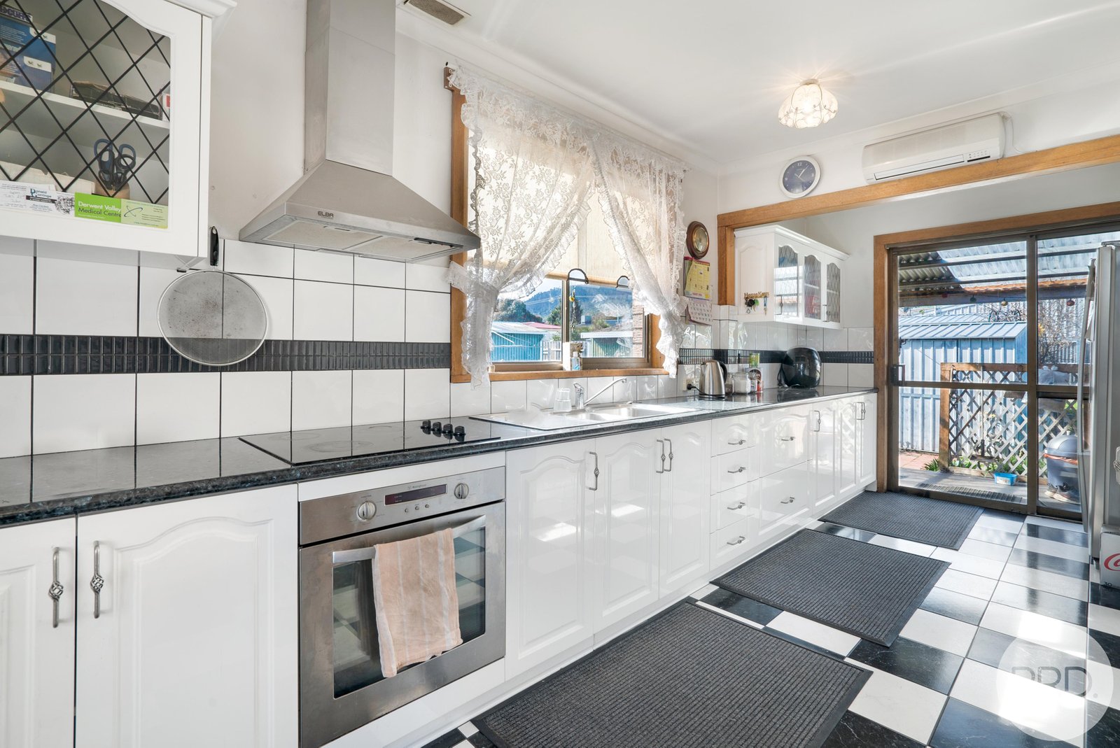 18 Phillips Avenue NEW NORFOLK 7