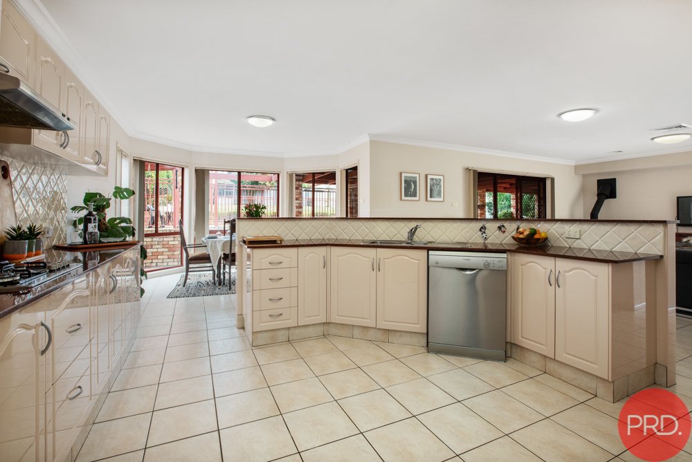 18 Pokolbin Street KEARSLEY 4