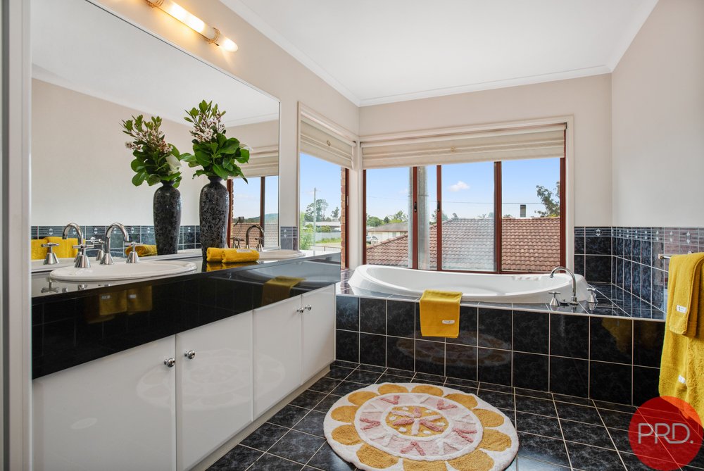 18 Pokolbin Street KEARSLEY 12