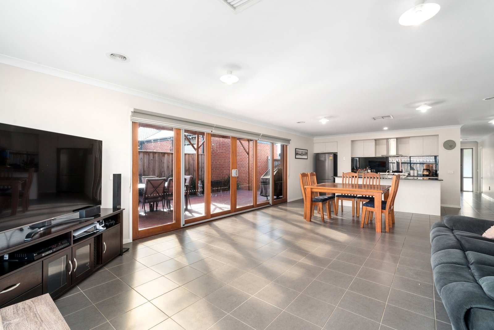 Real Estate and Property in 18 Port Road, Doreen, VIC