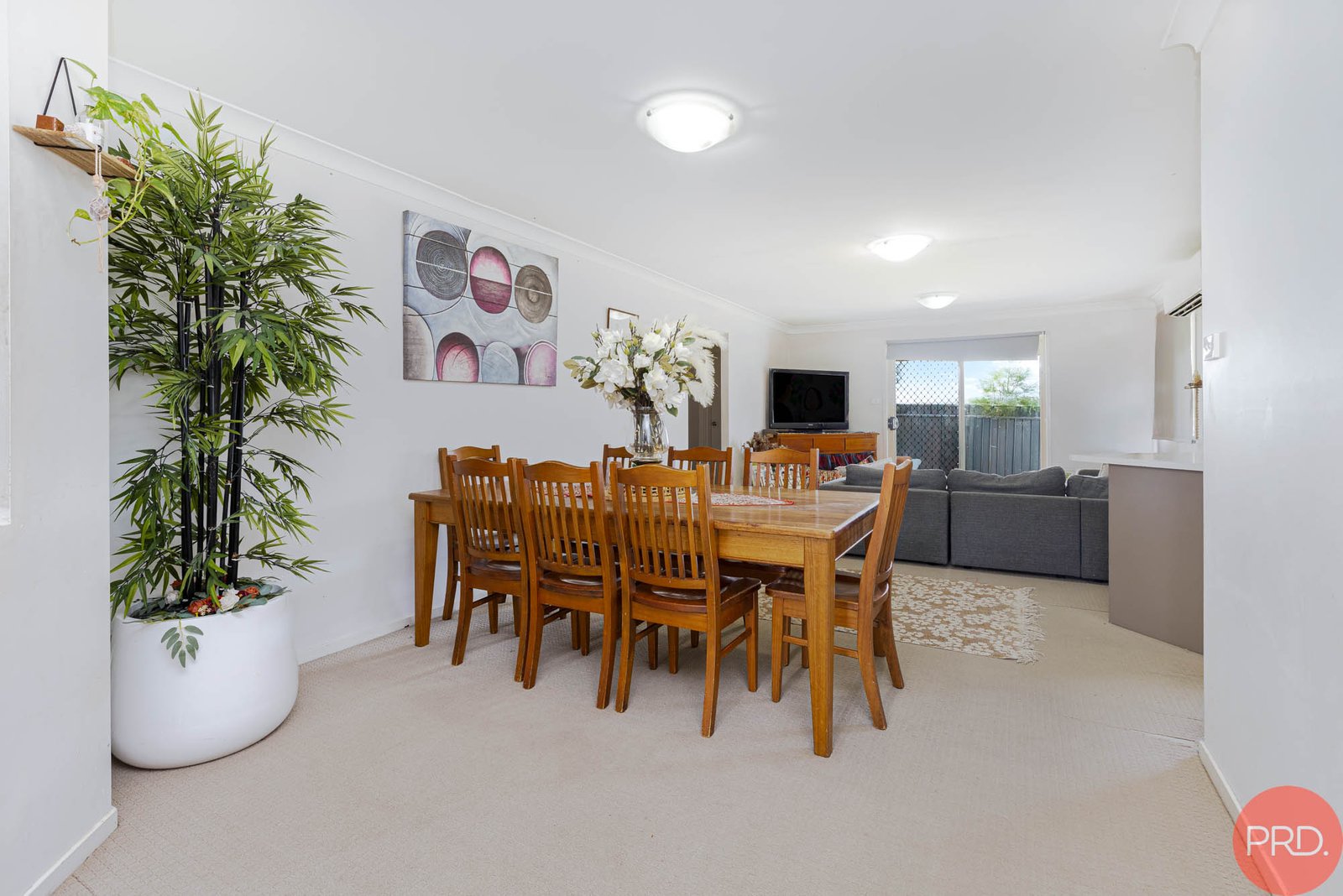 18 Portabello Crescent THORNTON 13