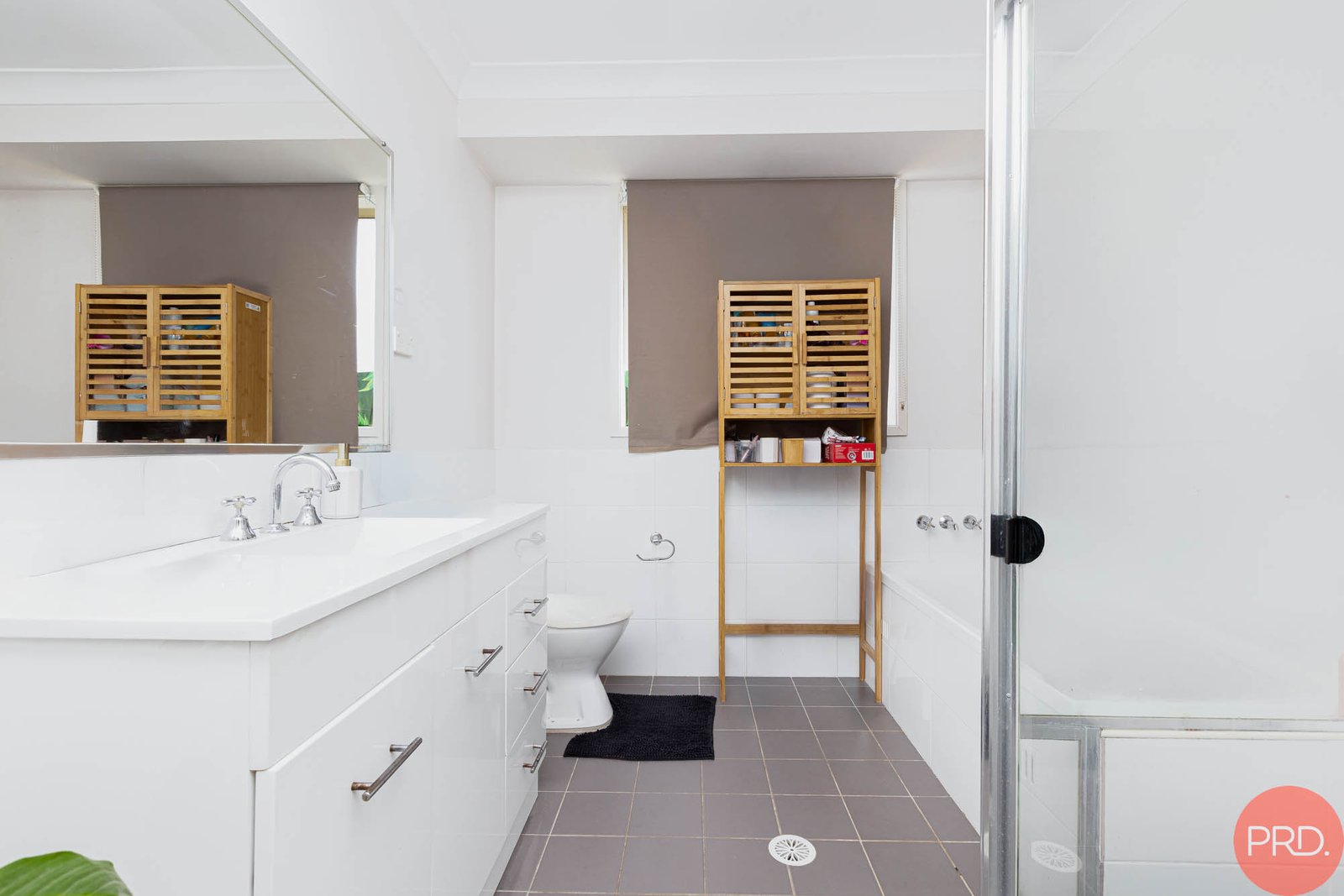 18 Portabello Crescent THORNTON 19