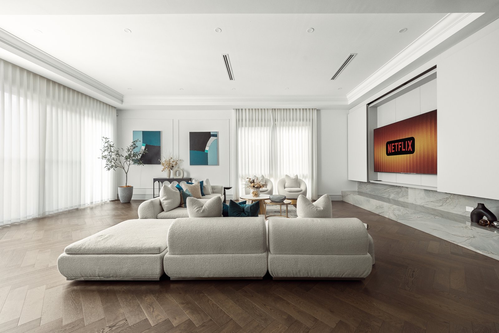Gallery: 18 Porter Road