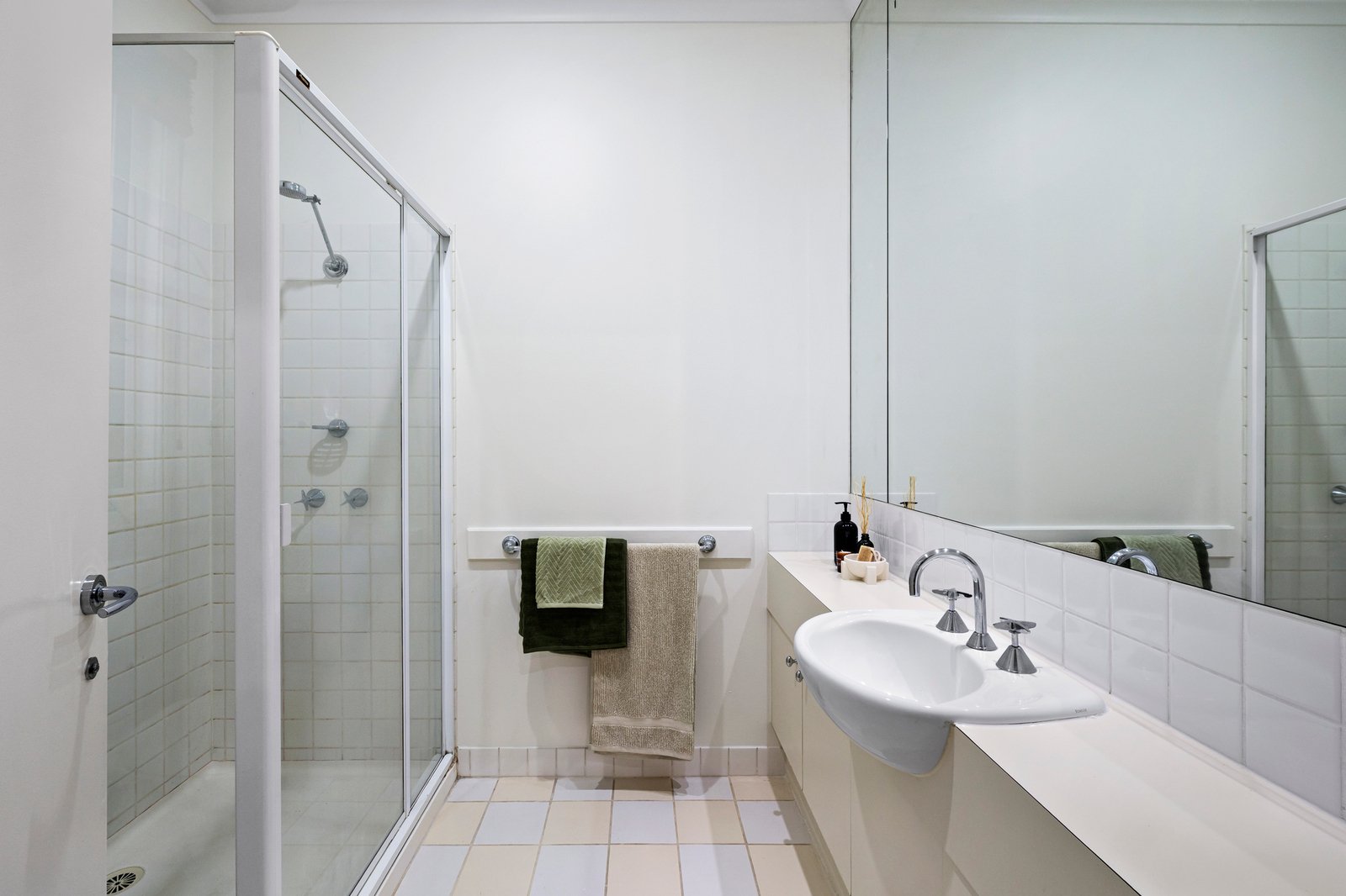 18 Portview Square, Port Melbourne, 3207